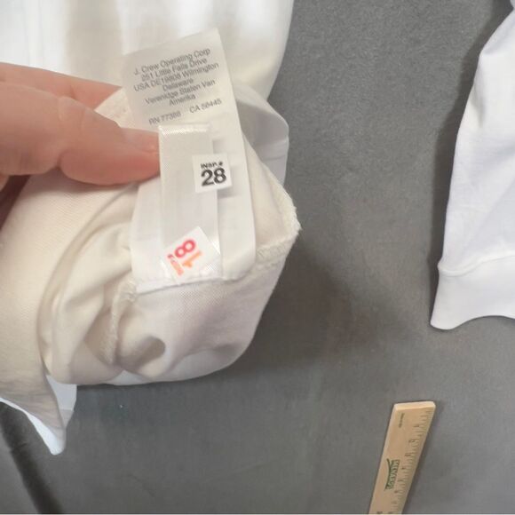 NWT! J.Crew long sleeve "jolly" graphic tee - Picture 10 of 13